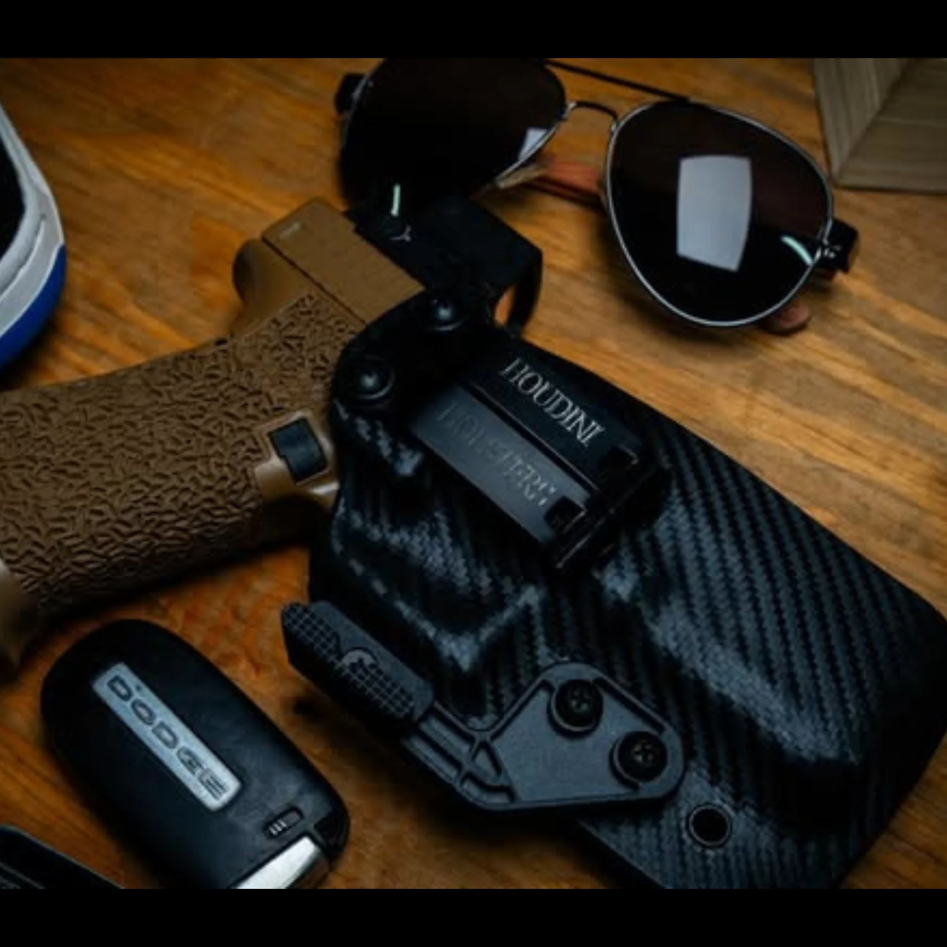 Breakout 2.0 Holster In Carbon Fiber - Image 2
